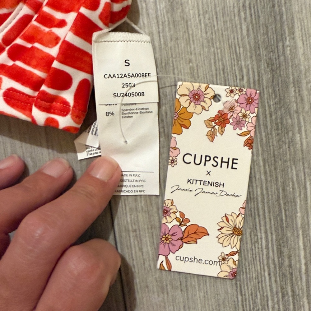 Cupshe Bikini Top - Picture 3 of 3